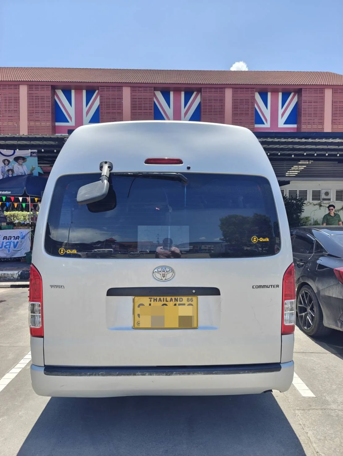 Toyota Commuter รูปที่ 5